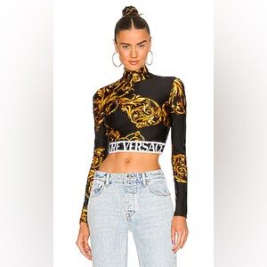 Garland Top
Versace Jeans Couture